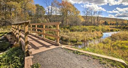 Spacious Apt w/ Yard: 3 Mi to Windham Mountain