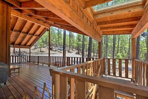 Interior - Hike, Bike & Ski, 12 Mi to Slopes: Serene Cabin (Greer)