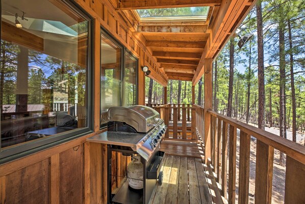 House (2 Bedrooms) | Interior - Hike, Bike & Ski, 12 Mi to Slopes: Serene Cabin (Greer)