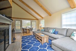 House (5 Bedrooms) | Front of property