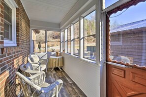 House (3 Bedrooms) | Interior - Half-mi to Dawkins Rail Trail: Family Home w/ Yard (Hagerhill)