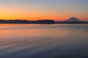 House (3 Bedrooms) | Interior - Relaxing Waterfront Escape ~ 11 Mi to Olympia (Olympia)