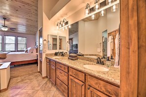 Apartment (3 Bedrooms) | Interior