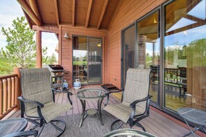Apartment (3 Bedrooms) | Interior - Hike & Explore: Show Low Gem w/ Deck & Grill! (Show Low)