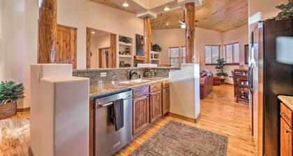 Patio, Deck & Grill: Spacious Show Low Home!