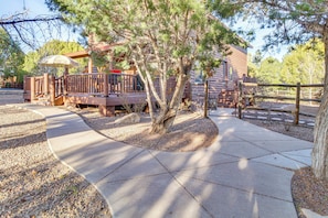 Interior - Close to Golf & Hiking: Show Low Family Cabin (Show Low)