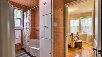 Cottage (3 Bedrooms) | Interior