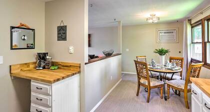 Charming Rapid City Apartment: Walk to Lake!