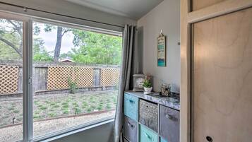 Cottage (2 Bedrooms) | Interior