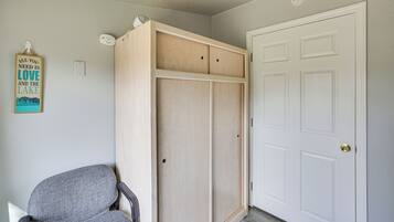 Cottage (2 Bedrooms) | Interior