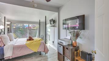 Cottage (2 Bedrooms) | Interior