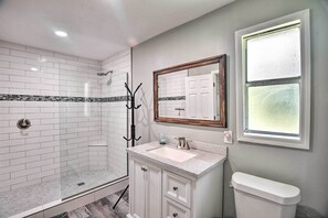 House (3 Bedrooms) | Interior - Dog-friendly Home w/ Gas Grill - Walk to Rose Bay! (Port Orange)