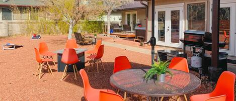 House (4 Bedrooms) | Front of property