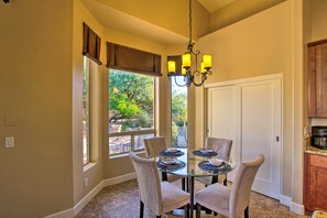 House (3 Bedrooms) | Interior - Modern Mesa Resort-style Home With Fire Pit & Yard (Mesa)