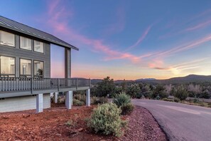 House (2 Bedrooms) | Interior - Modern Pine Retreat w/ Deck & Stunning Views! (Pine)