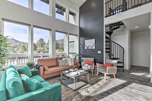 House (2 Bedrooms) | Interior - Modern Pine Retreat w/ Deck & Stunning Views! (Pine)