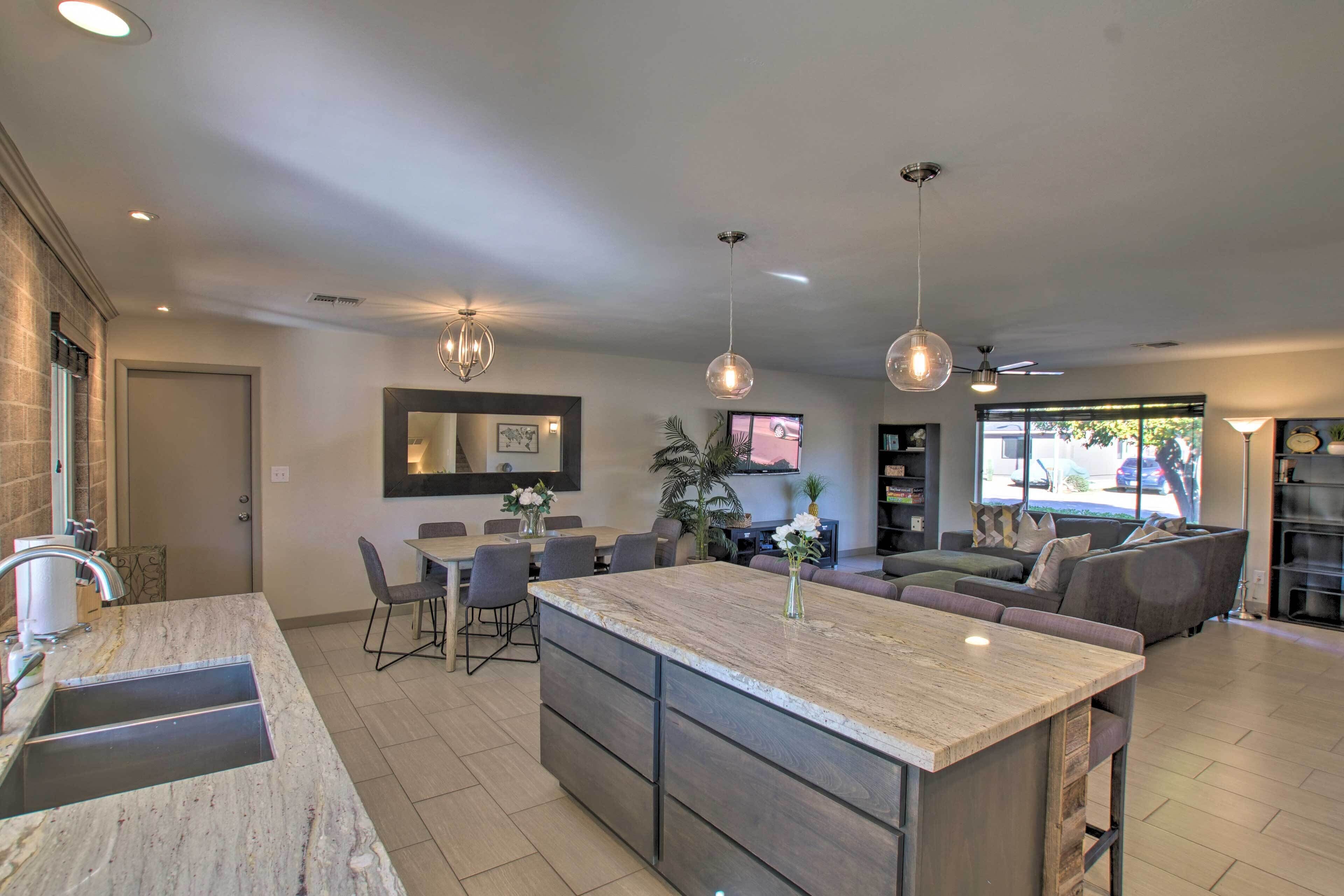 House (4 Bedrooms) | Interior