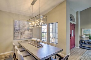 บ้านพัก (5 Bedrooms) | ภายใน
