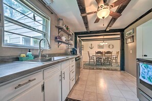 Private kitchen - Lake Huron Cottage: Fire Pit, Steps to Beach! (Fort Gratiot)