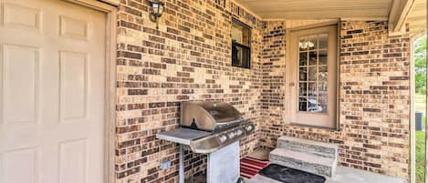 House (2 Bedrooms) | Interior
