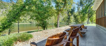 'troutfest' Riverfront Norfork Home, Great Fishing