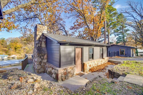 Lakefront Eucha Escape w/ Views & Boat Slip!