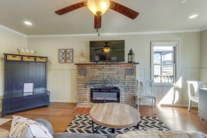 Interior - Lakefront Eucha Escape w/ Views & Boat Slip! (Eucha)