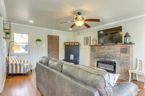 Interior - Lakefront Eucha Escape w/ Views & Boat Slip! (Eucha)