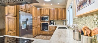 Renovated North Bend Cottage: Near Eateries!