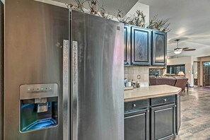 House (4 Bedrooms) | Interior - Wooded Ruidoso Hideaway w/ Deck: Ski, Hike & Golf! (Ruidoso)