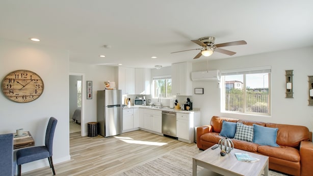 Apartment (1 Bedroom) | Front of property - Peaceful Peoria Bungalow w/ Grill & Pool! (Peoria)