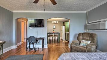 Apartment (1 Bedroom) | Interior