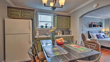 Apartment (1 Bedroom) | Interior