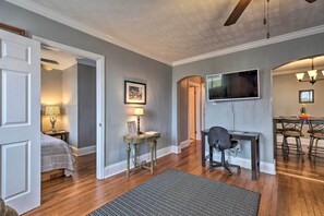 Apartment (1 Bedroom) | Interior