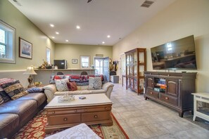 House (1 Bedroom) | Interior