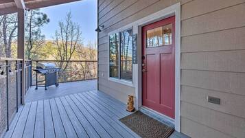 House (1 Bedroom) | Interior