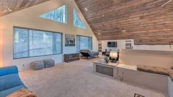 House (1 Bedroom) | Interior