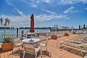 Apartment (1 Bedroom) | Interior - Modern St Pete Beach Condo w/ Community Pool! (St. Pete Beach)