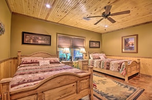 House (4 Bedrooms) | Interior - Spacious Family Home w/ Fire Pit by Norfork Lake! (Mountain Home)