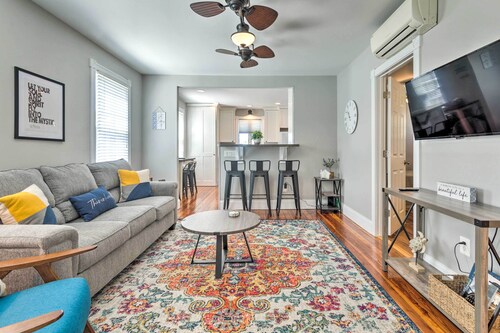 Mystic Refuge w/ Patio < 1 Mi to Downtown!