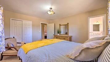 Rumah (4 Bedrooms) | Interior