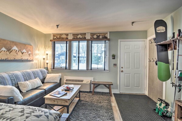 Apartment (0 Bedroom) | Front of property