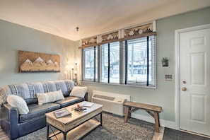 Apartment (0 Bedroom) | Interior - Ski-in/ski-out Getaway at Boyne Mountain Resort (Boyne Falls)