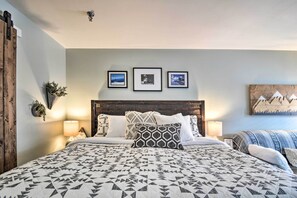 Apartment (0 Bedroom) | Interior