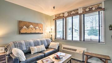 Apartment (0 Bedroom) | Bahagian dalam