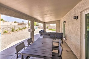 Interior - Putting Green, Pool Access: Lake Havasu City Home! (Lake Havasu City)