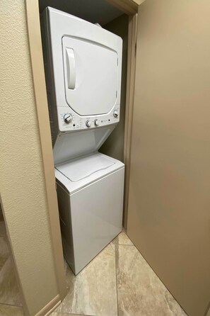 公寓 (2 Bedrooms) | 住宿內部