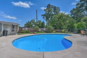 Apartment (2 Bedrooms) | Interior - Hot Springs Condo on Lake Hamilton w/ Balcony! (Hot Springs)