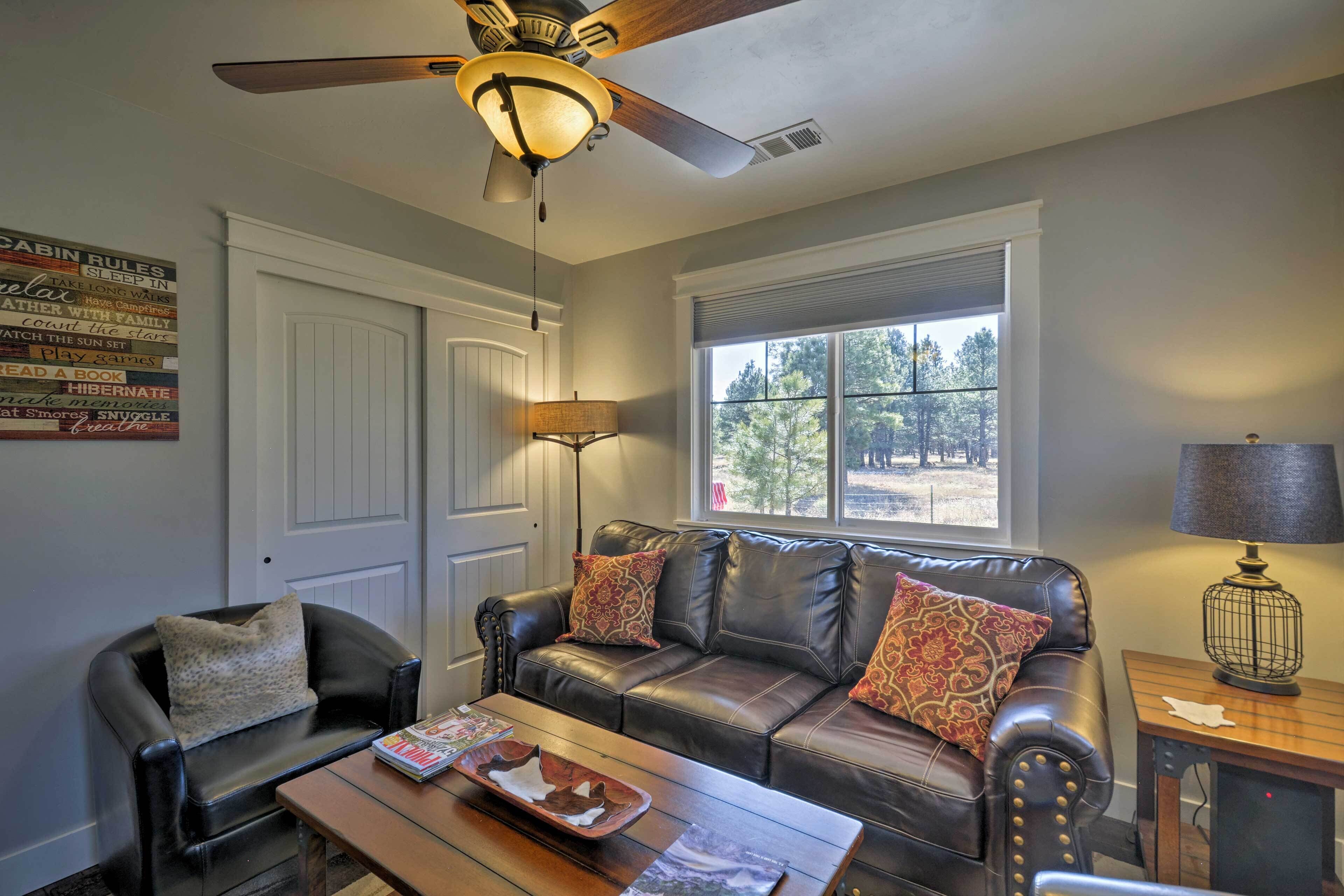 House (2 Bedrooms) | Interior