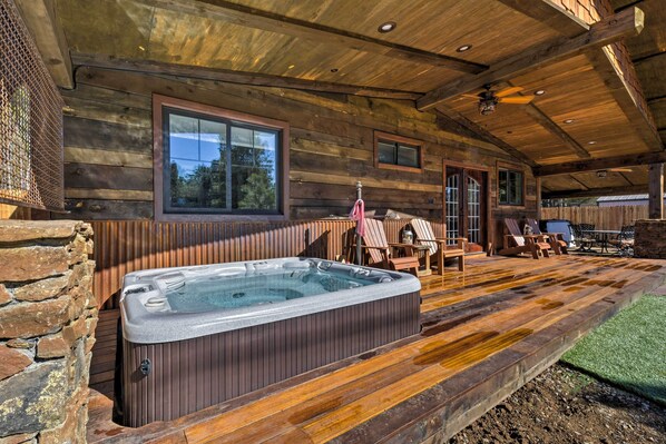 House (2 Bedrooms) | Interior - Home w/ Jacuzzi: 10 Mi to NAU & Flagstaff! (Flagstaff)